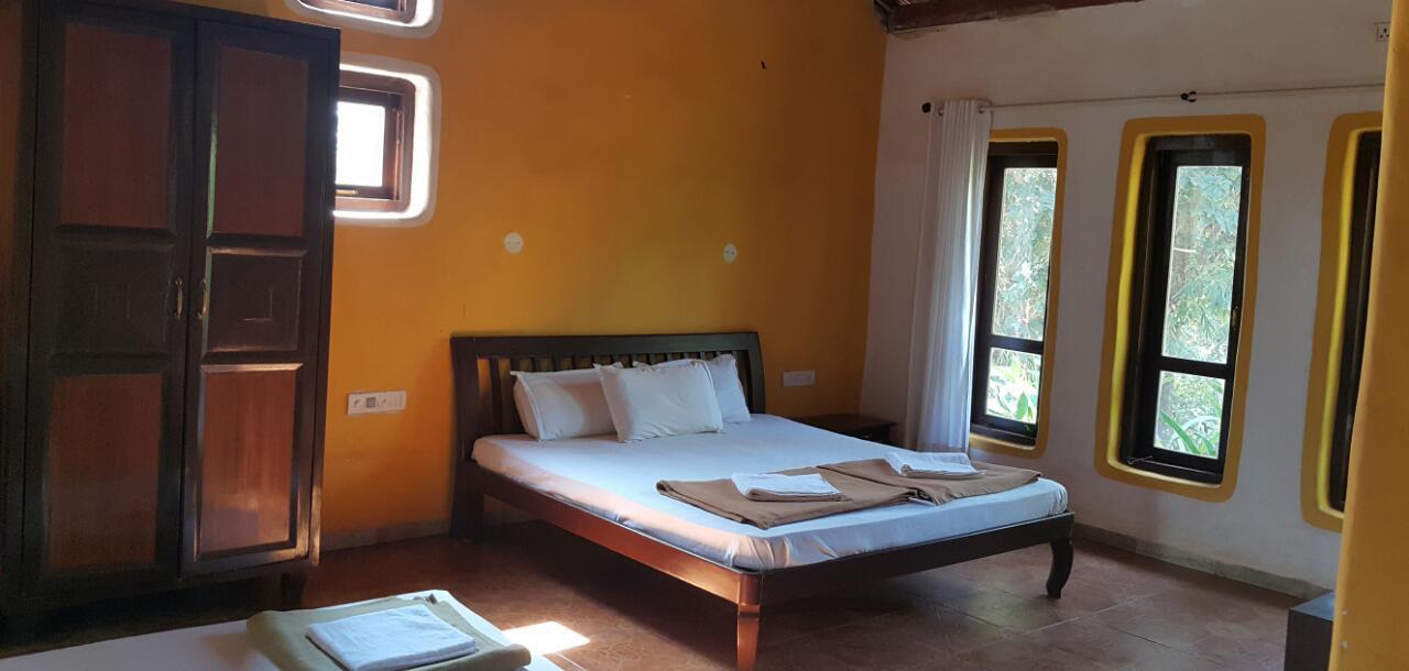 Cherilyn Monta Resort - Ratnagiri Vatul エクステリア 写真