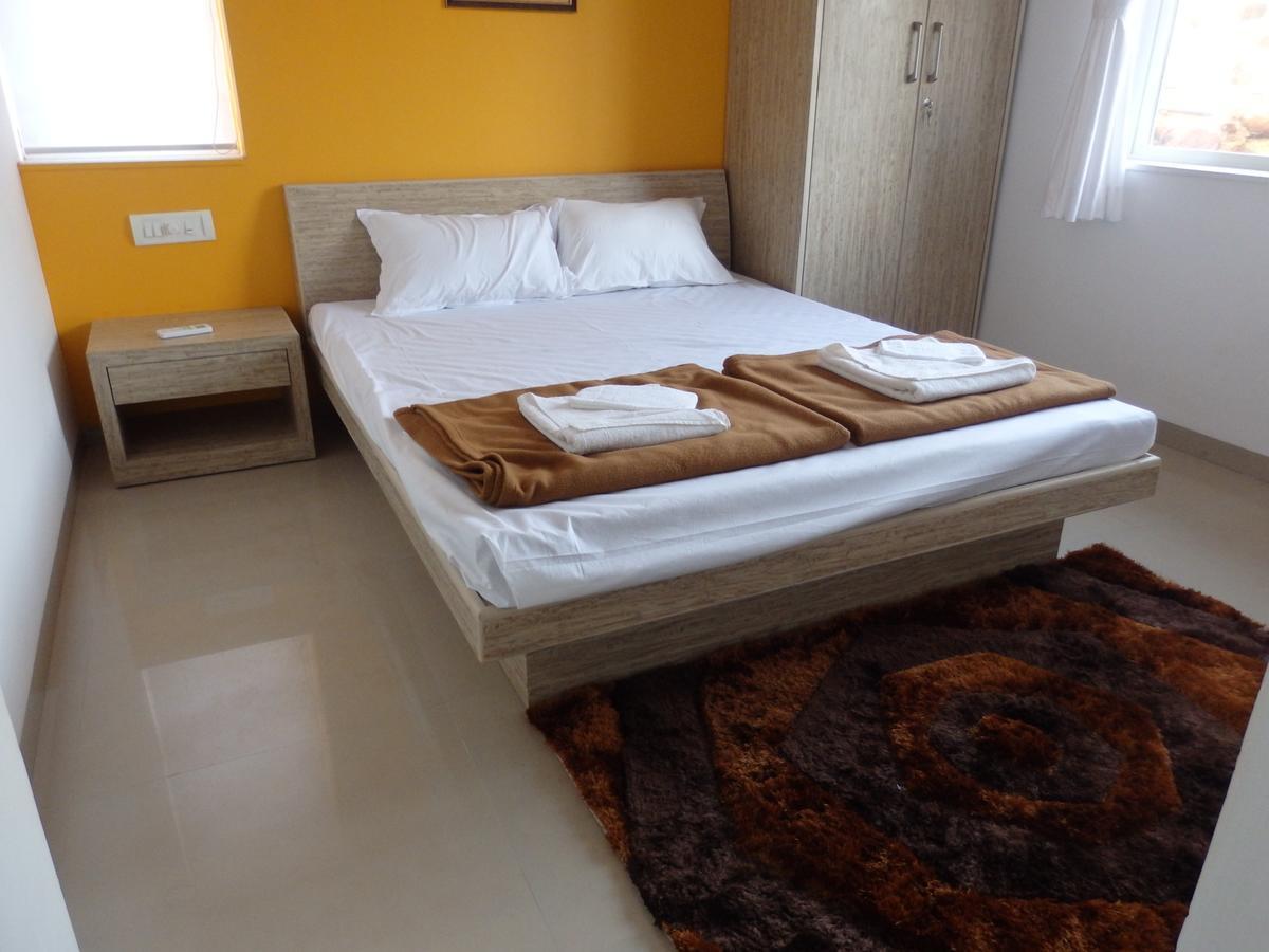 Cherilyn Monta Resort - Ratnagiri Vatul エクステリア 写真