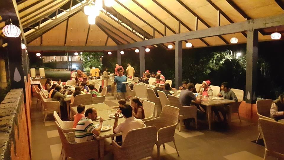 Cherilyn Monta Resort - Ratnagiri Vatul エクステリア 写真